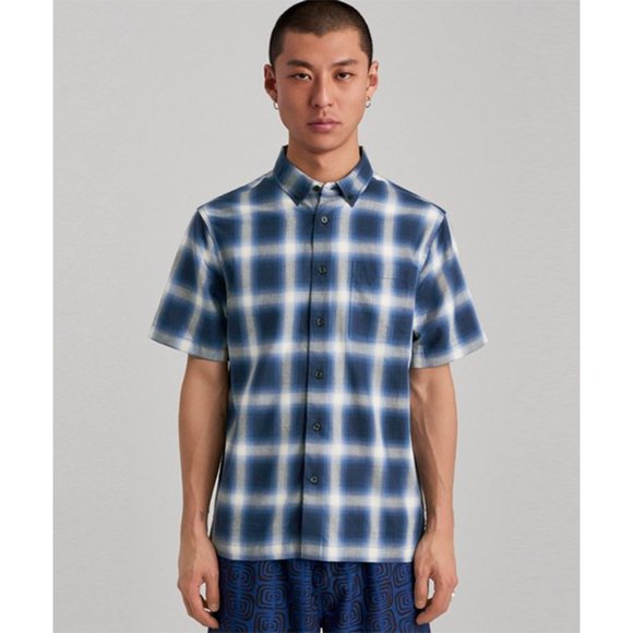 Saturdays New York City Other - NWT Saturdays NYC Bruce Ombre Plaid Short Sleeve Shirt Midnight Navy Blue Medium